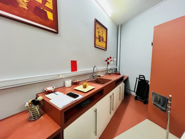 Location Local commercial  1 pice (studio) - 28.6m 75011 Paris